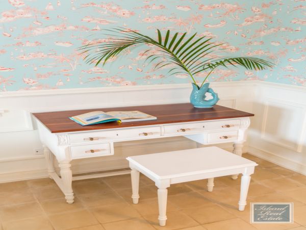 Bahamas Home 977821