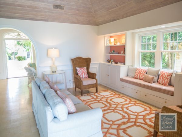 Bahamas Home 977821