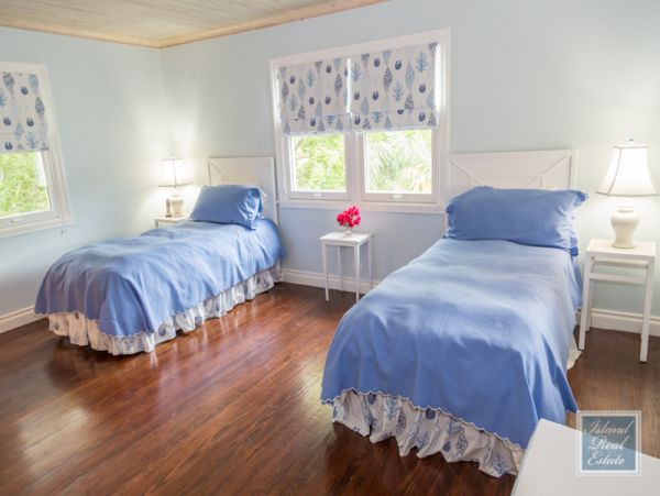 Bahamas Home 977821