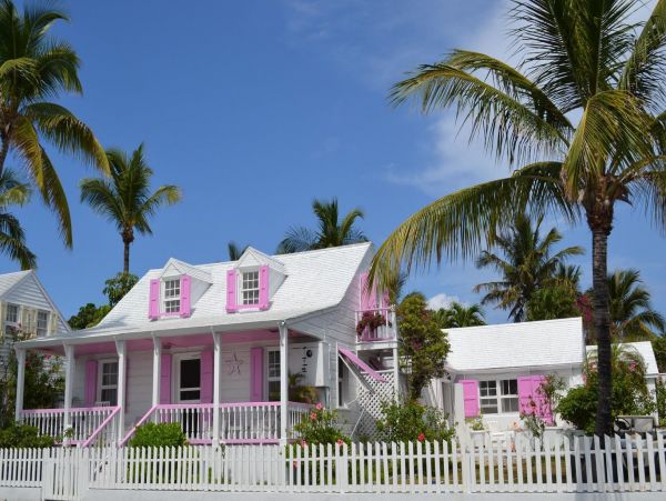 Bahamas Home 977822