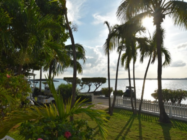 Bahamas Home 977822