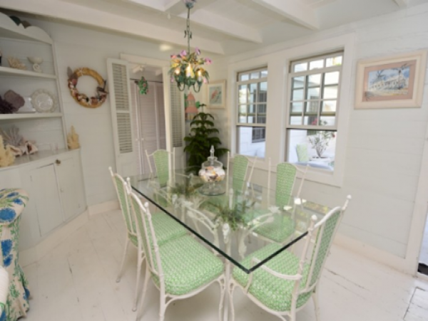 Bahamas Home 977822