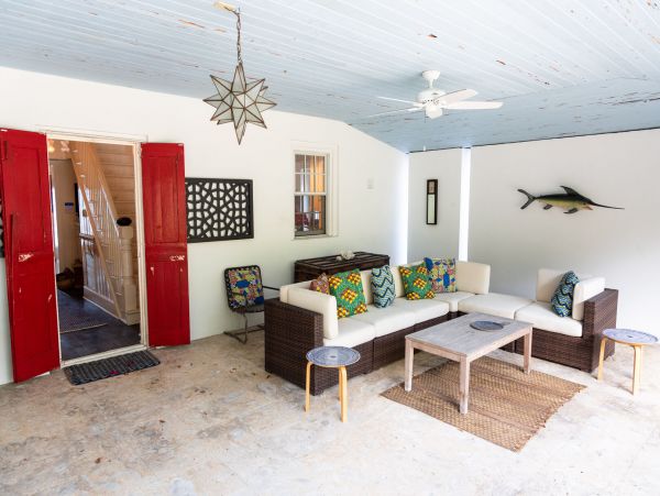 Bahamas Home 977824