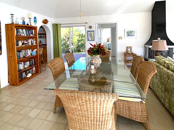 Bahamas Home 977826