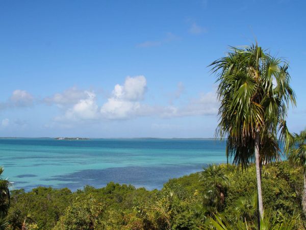Bahamas Home 977828