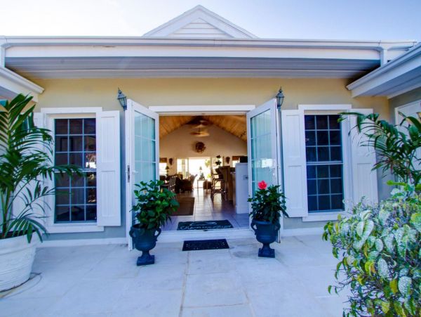 Bahamas Home 977828