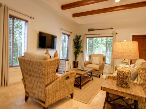 Bahamas Home 977829