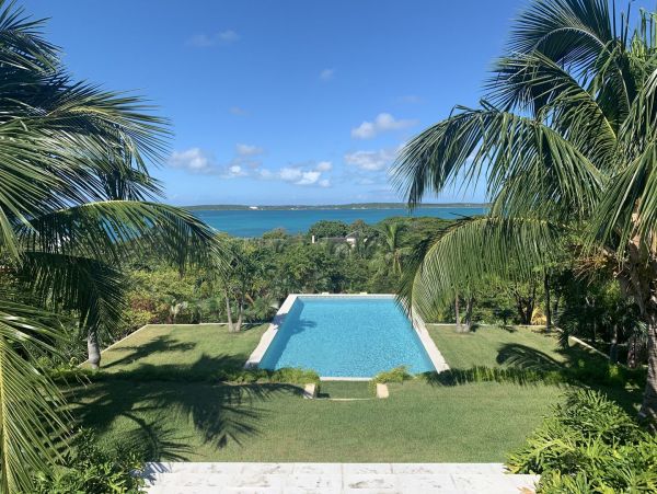 Bahamas Home 977836