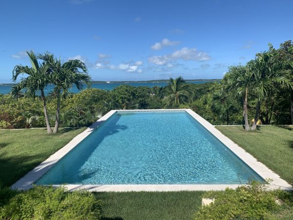 Bahamas Home 977836