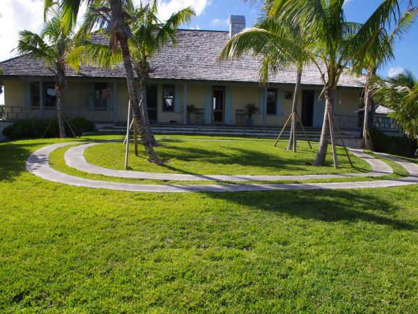 Bahamas Home 977836