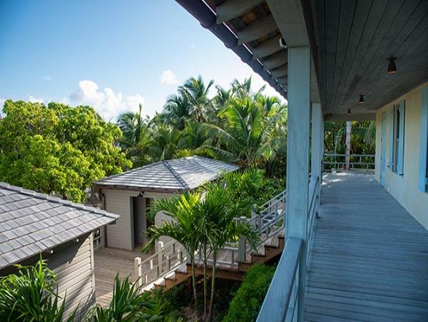 Bahamas Home 977836