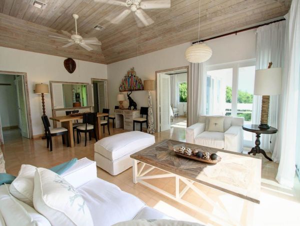 Bahamas Home 977837
