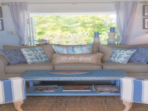 Bahamas Home 977838