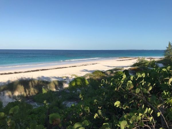 Bahamas Home 977838