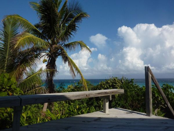 Bahamas Home 977840