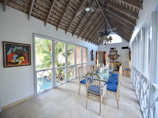 Bahamas Home 977844