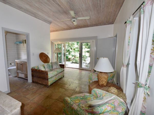 Bahamas Home 977844