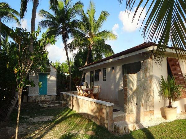 Bahamas Home 977845
