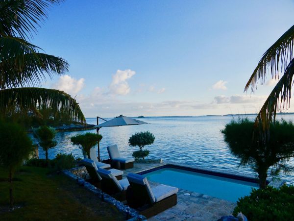 Bahamas Home 977848