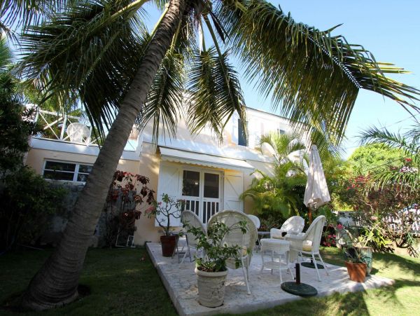 Bahamas Home 977852