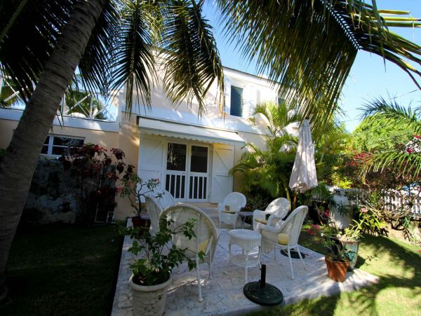Bahamas Home 977852