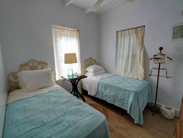 Bahamas Home 977855