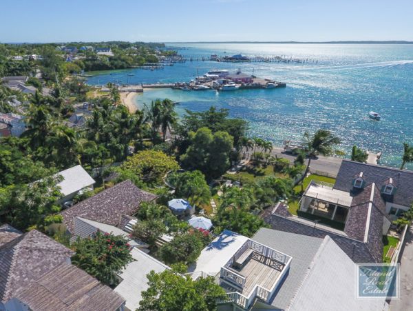 Bahamas Home 977856