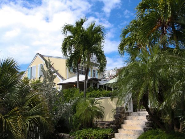 Bahamas Home 977856