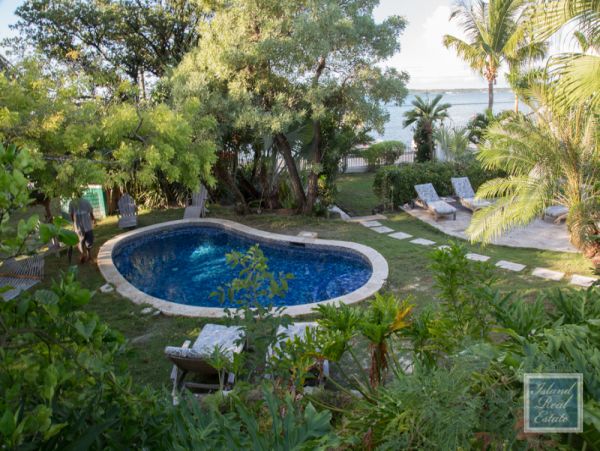 Bahamas Home 977856