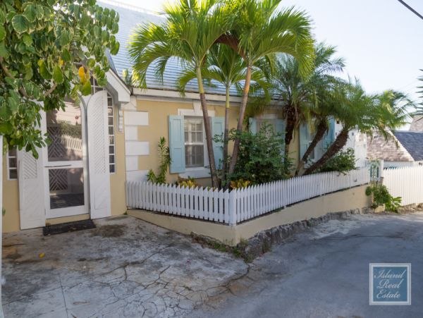 Bahamas Home 977856