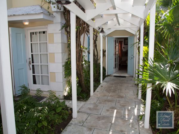 Bahamas Home 977856
