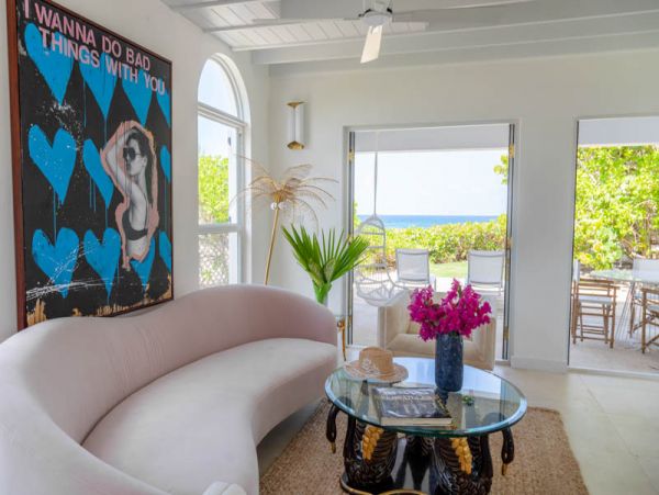 Bahamas Home 977858