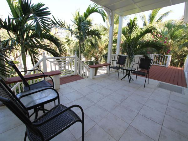 Bahamas Home 977859