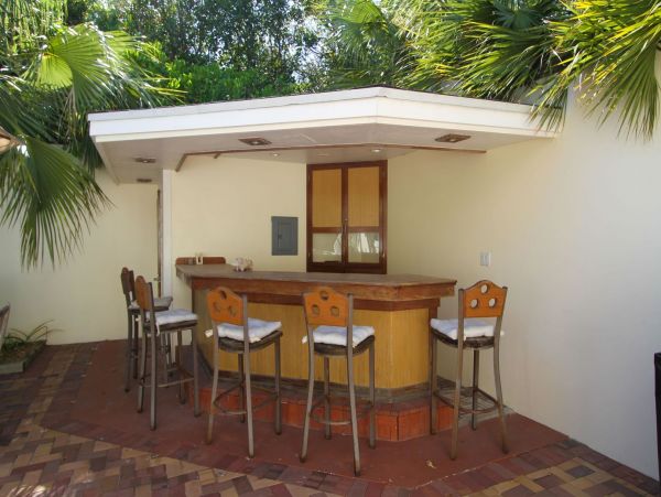 Bahamas Home 977859