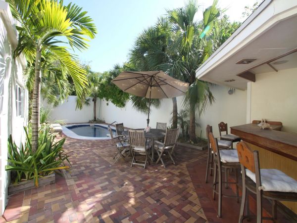 Bahamas Home 977859
