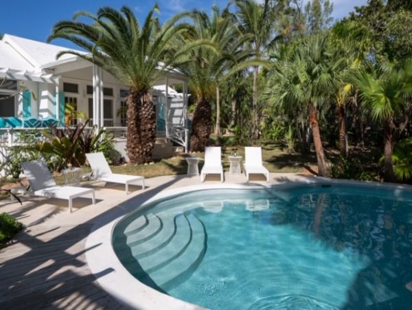Bahamas Home 977860