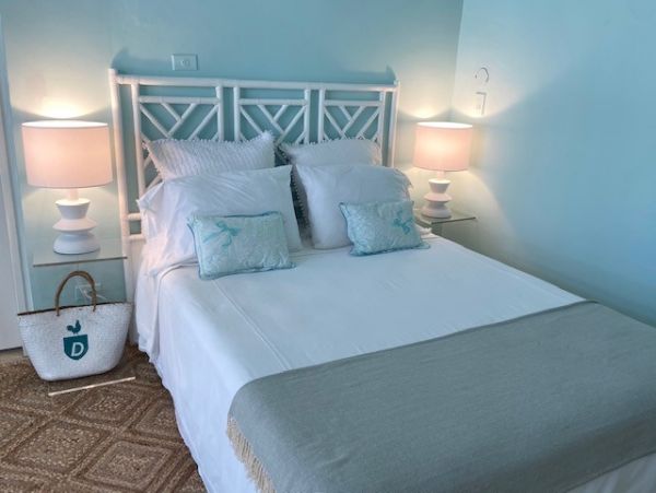 Bahamas Home 977860