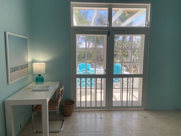 Bahamas Home 977860