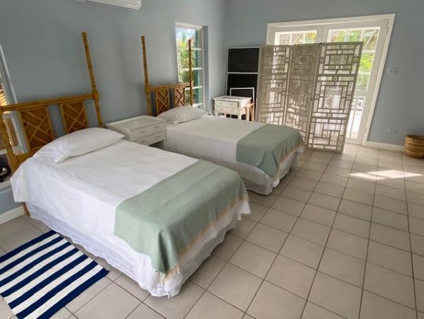 Bahamas Home 977860