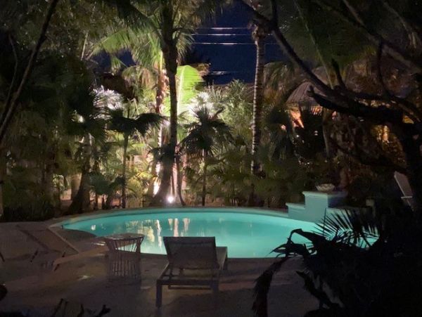 Bahamas Home 977860