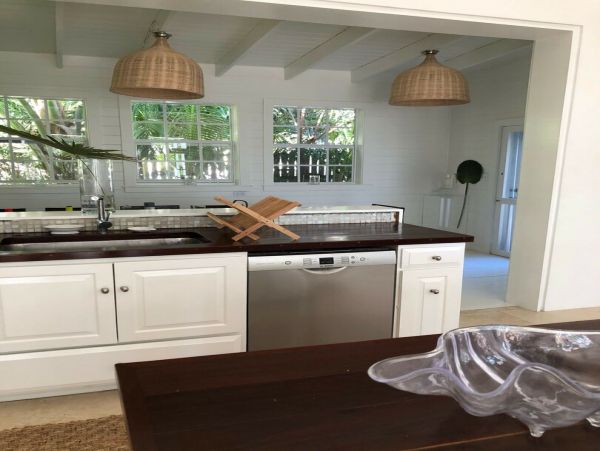 Bahamas Home 977860