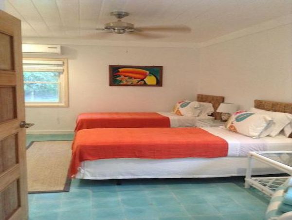Bahamas Home 977862