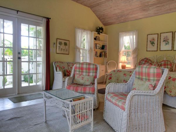 Bahamas Home 977865