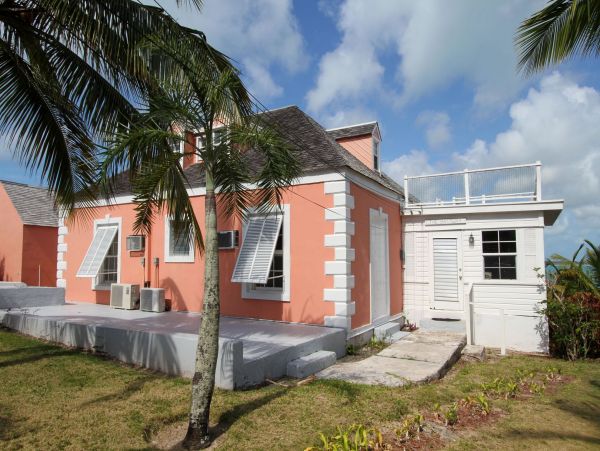Bahamas Home 977869