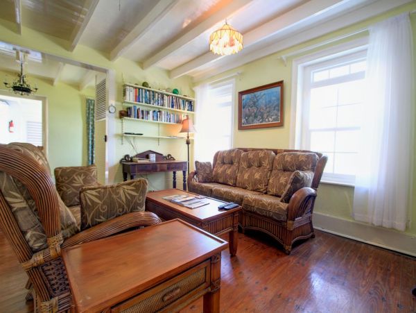 Bahamas Home 977869