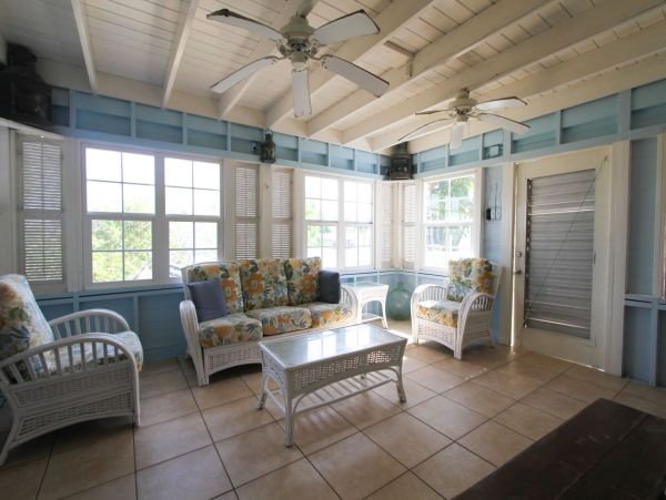 Bahamas Home 977869