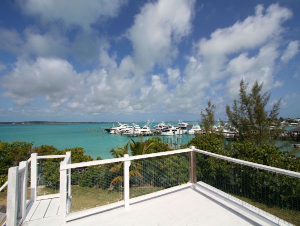 Bahamas Home 977869