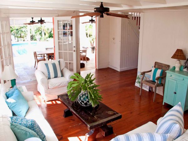 Bahamas Home 977870