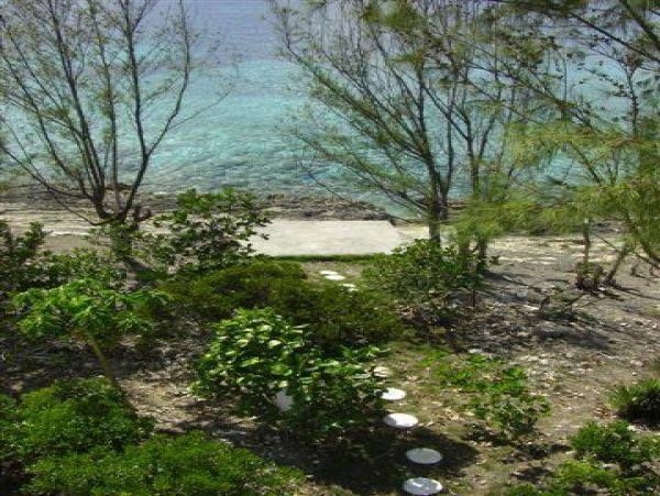 Bahamas Home 977871