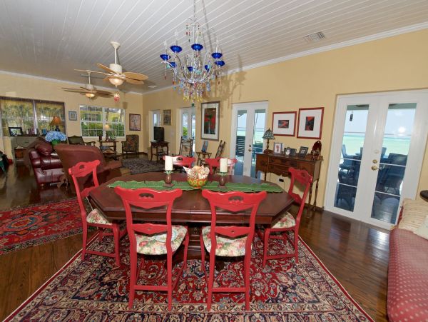 Bahamas Home 977872